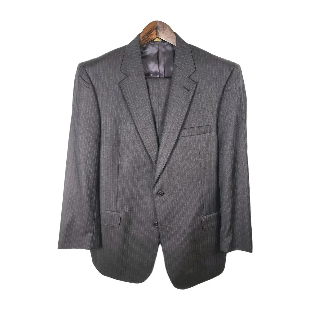 Jos A Bank Signature Gold Wool Business Suit Mens 44L x 39 Gray Pinstripe Career